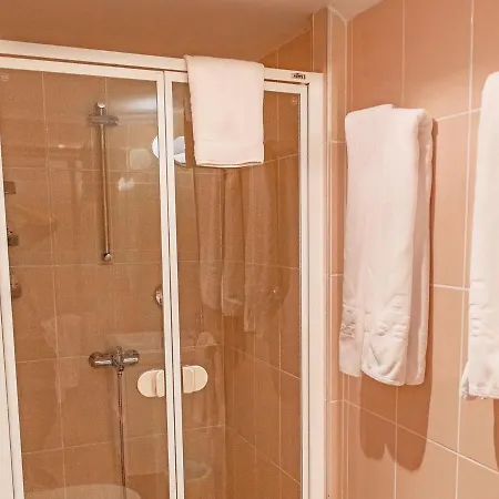 Ion Club Loft * 알라카티