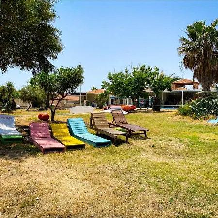 فندق مبيت وإفطار Ion Club Loft *